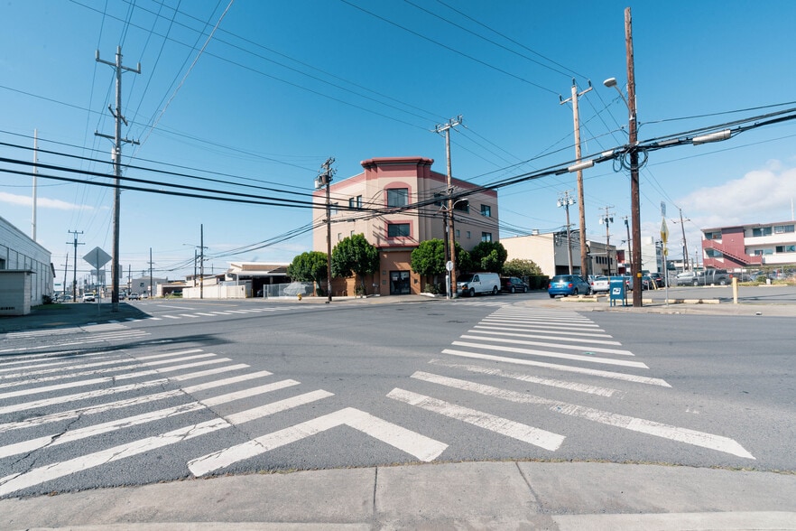 1709 Kalani St, Honolulu, HI for sale - Building Photo - Image 3 of 33