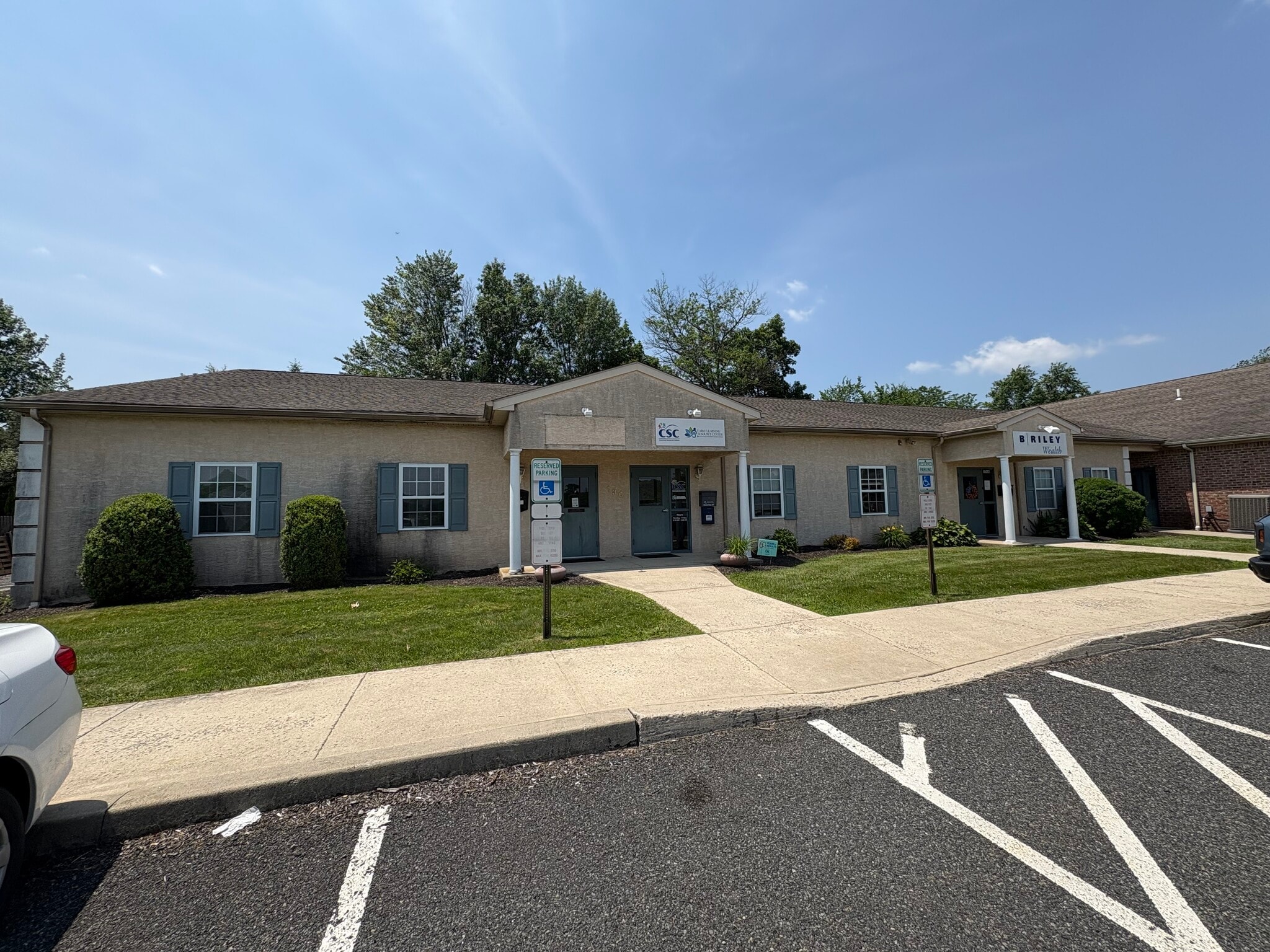 134-136 Mill Rd, Quakertown, PA for lease Primary Photo- Image 1 of 13