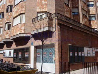 More details for Calle Alfonso de Montalvo, 1, Ávila - Retail for Lease