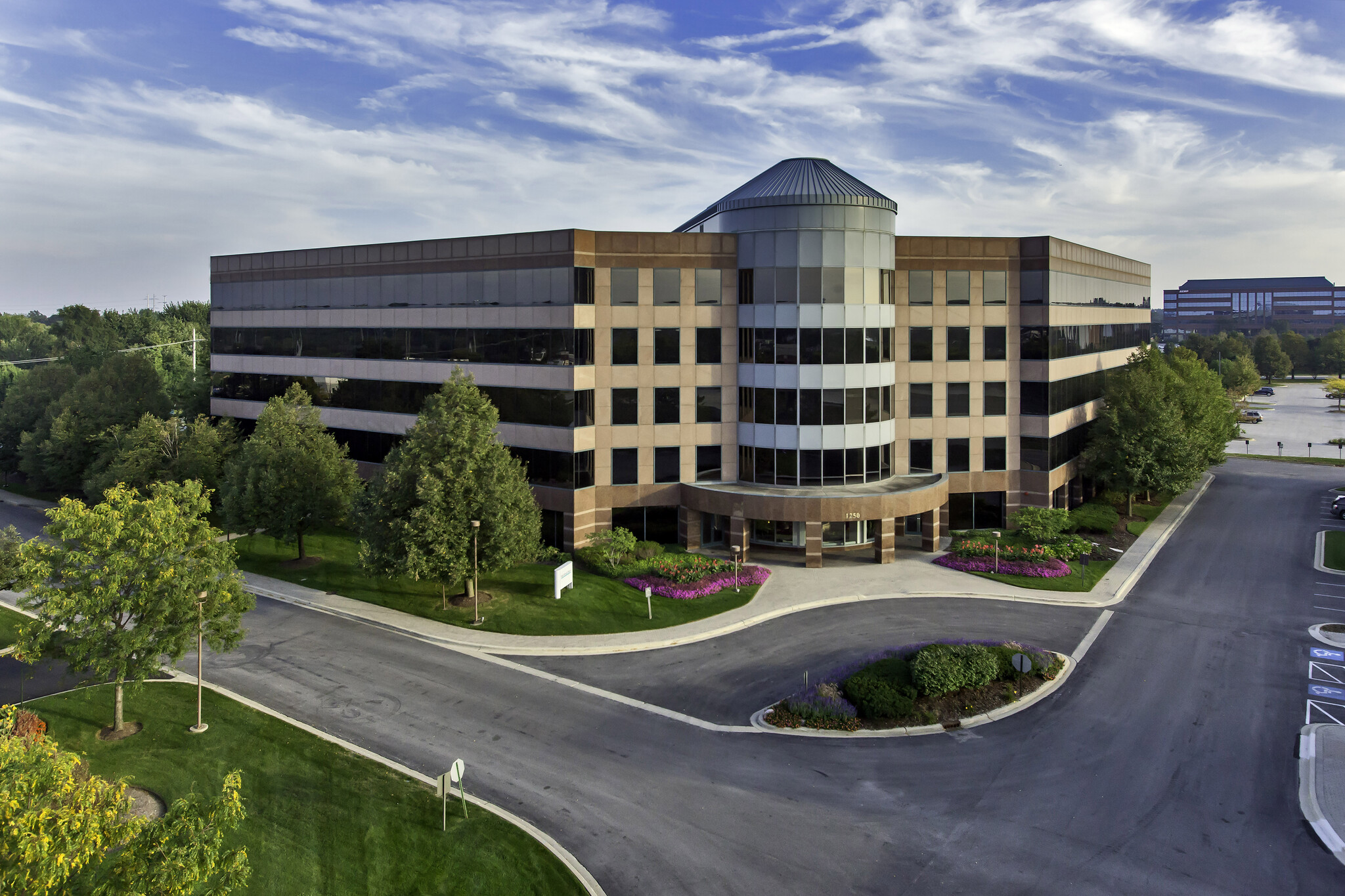 1250 N Arlington Heights Rd, Itasca, IL for sale Building Photo- Image 1 of 1