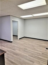 309 W Nolana Ave, McAllen, TX for lease Interior Photo- Image 2 of 3
