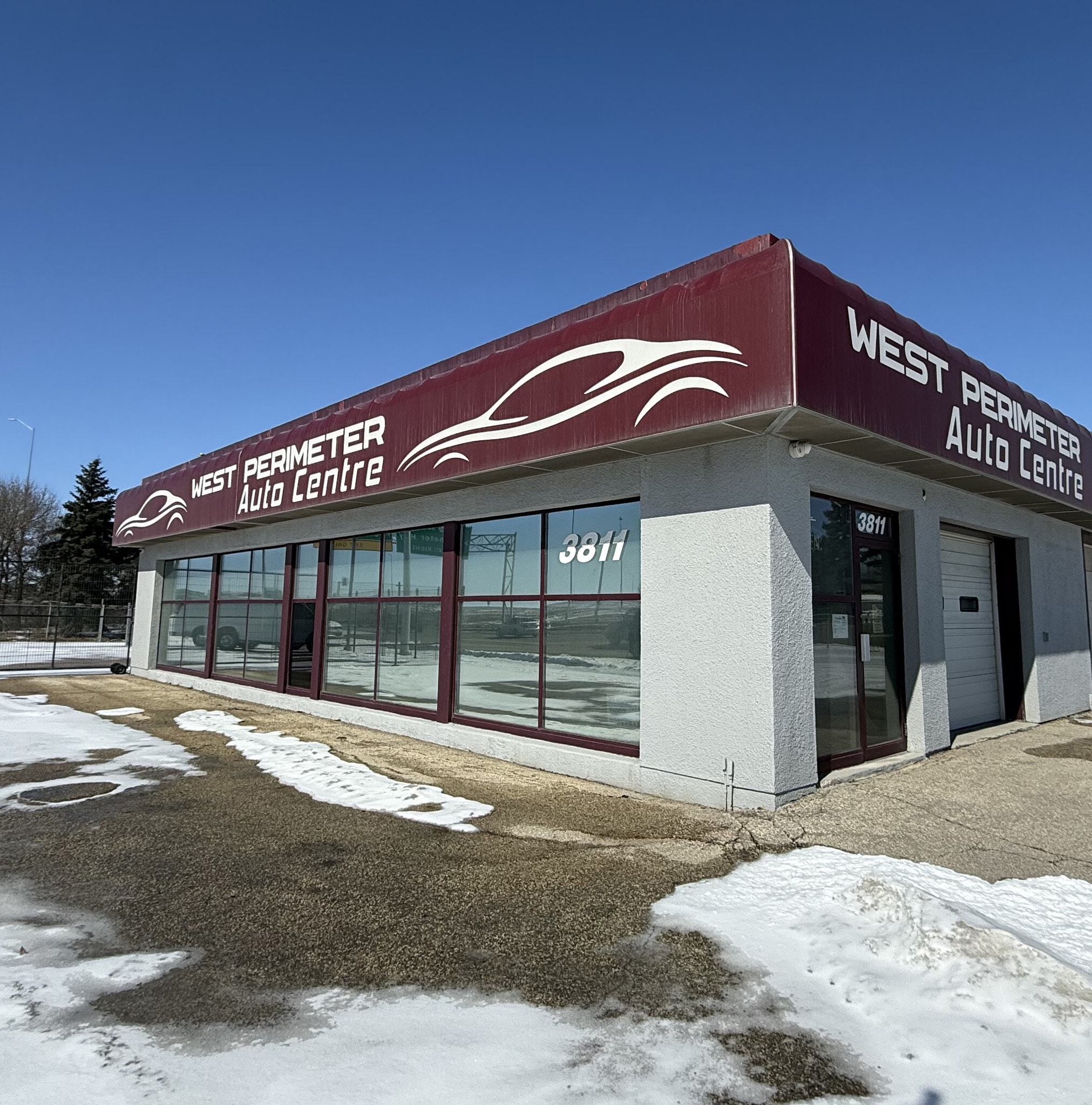 3811 Portage Av, Winnipeg, MB for lease Primary Photo- Image 1 of 13