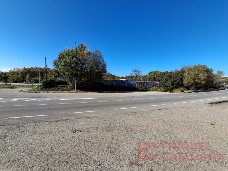 Terrain dans Quart, Gerona à vendre Photo intérieure- Image 1 de 6