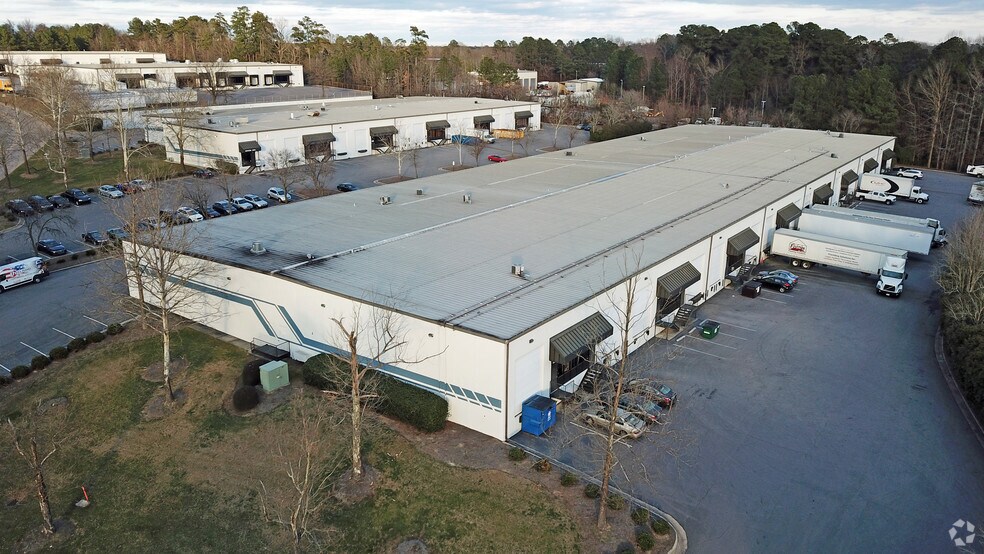 1200 Corporation Pky, Raleigh, NC à louer - Photo principale - Image 2 de 6
