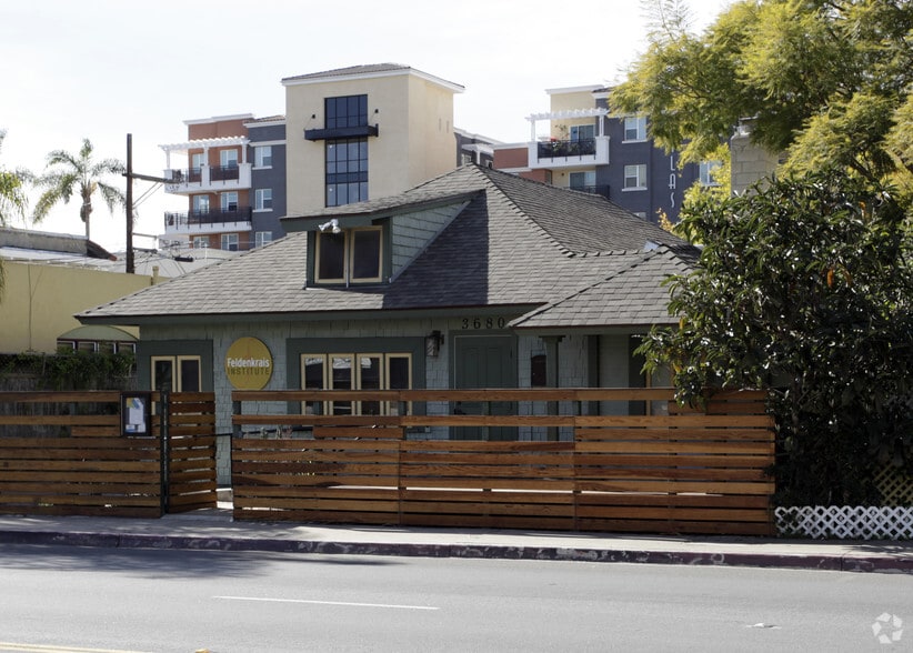 3680 6th Ave, San Diego, CA à vendre - Photo du bâtiment - Image 3 de 3