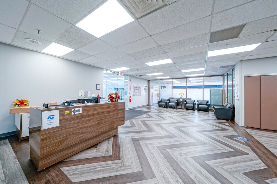 663 E Crescent Ave, Ramsey, NJ à louer - Photo intérieure - Image 3 de 38