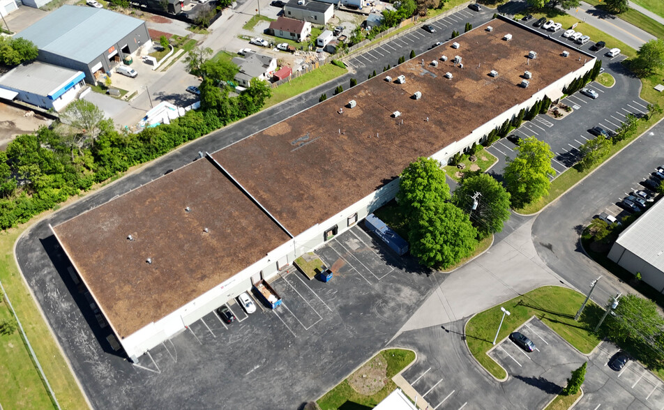 630-634 Melrose Ave, Nashville, TN for lease - Building Photo - Image 2 of 6