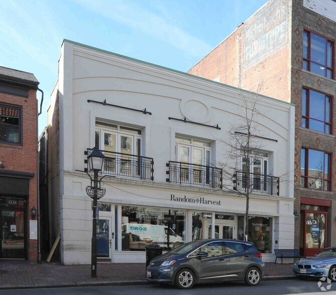 810 King St, Alexandria, VA à louer - Photo du bâtiment - Image 1 de 9