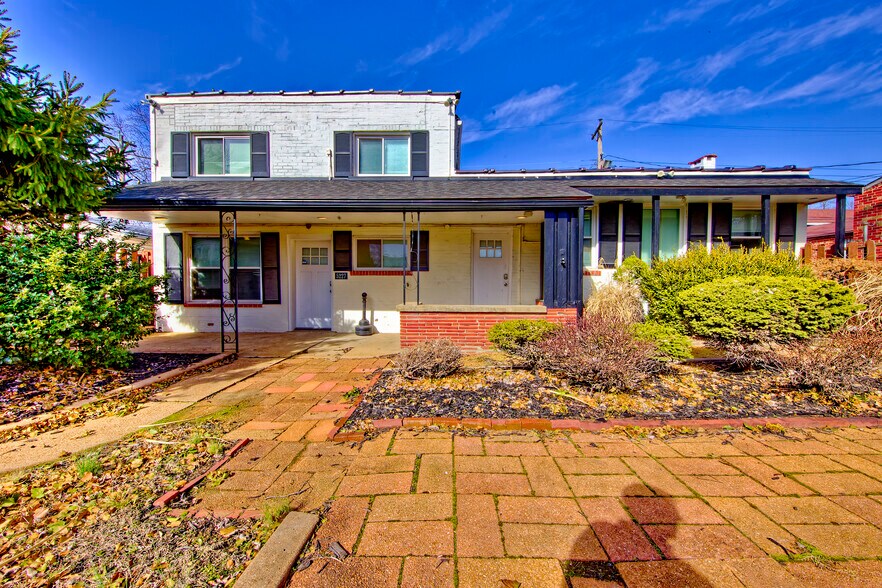 5229 Grand Blvd, Saint Louis, MO à louer - Photo du bâtiment - Image 1 de 1