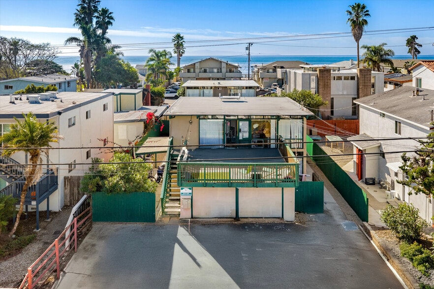 6615 Sabado Tarde Rd, Isla Vista, CA à vendre - Photo du bâtiment - Image 3 de 13