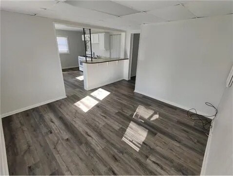 617 W Franklin St, Shelbyville, IN à vendre - Photo du bâtiment - Image 3 de 7