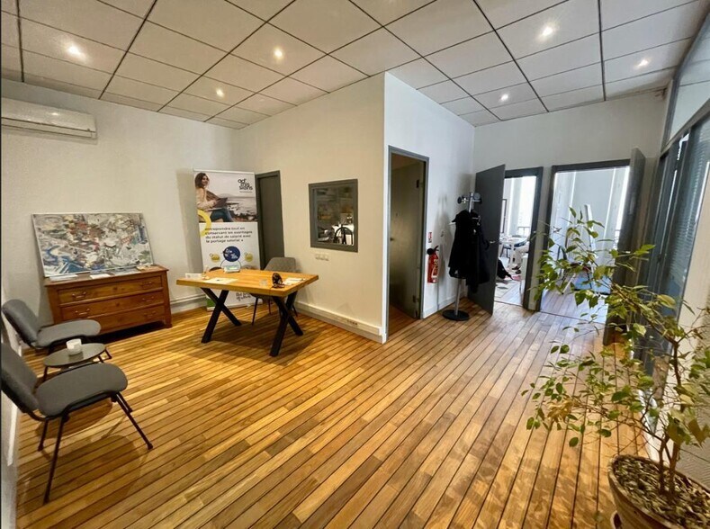 16 Rue Lulli, Marseille for sale - Interior Photo - Image 3 of 15