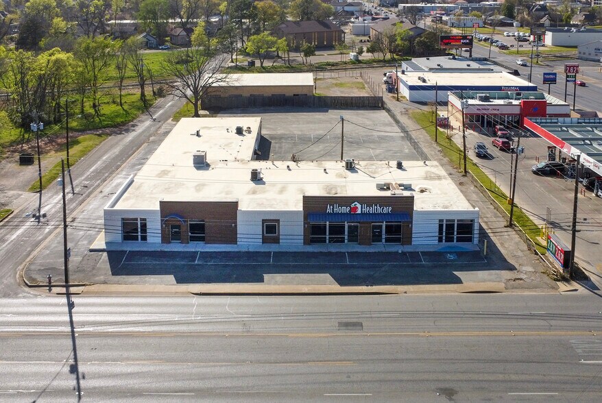 415 Beckham Ave, Tyler, TX à vendre - Photo du bâtiment - Image 2 de 40