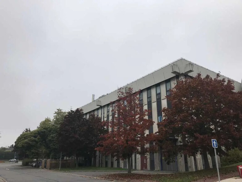 21 Rue Des Cévennes, Rungis for lease - Building Photo - Image 2 of 13