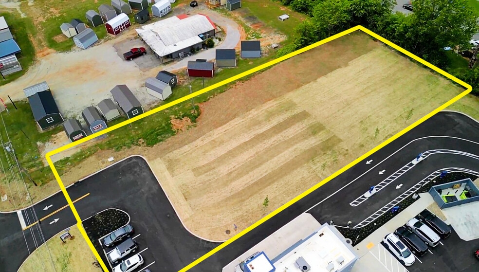500 E Broadway Blvd, Jefferson City, TN for sale - Building Photo - Image 2 of 13