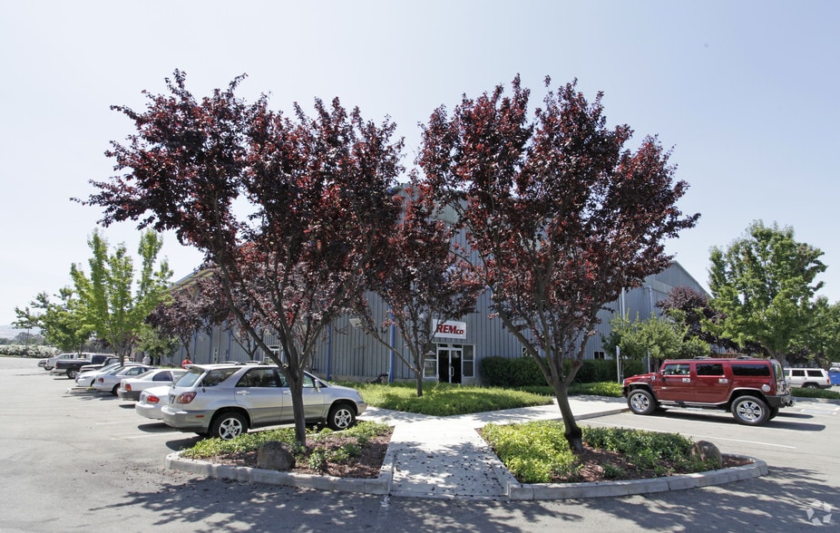 261-299 S Vasco Rd, Livermore, CA for lease - Building Photo - Image 3 of 15