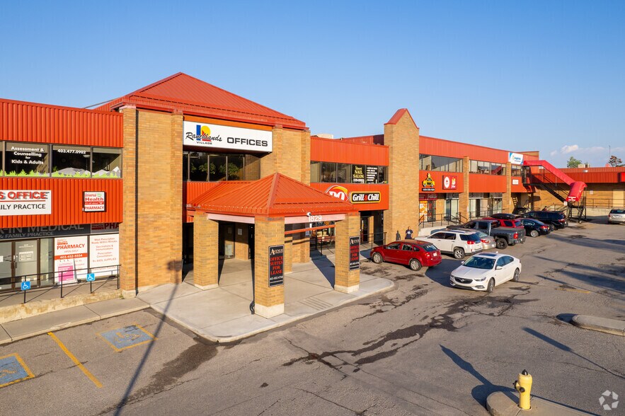 1829 Ranchlands Blvd NW, Calgary, AB à louer - Photo du bâtiment - Image 1 de 14