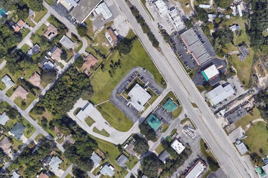 2160 S Tamiami Trl, Venice, FL à louer - Photo du bâtiment - Image 3 de 6