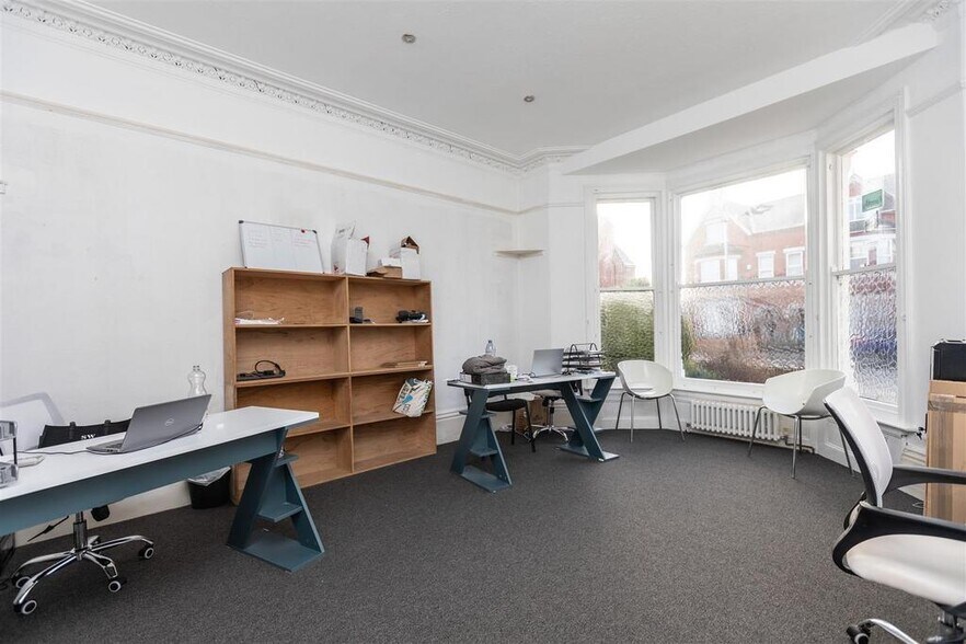 157 Boothferry Rd, Goole à louer - Photo du bâtiment - Image 3 de 11