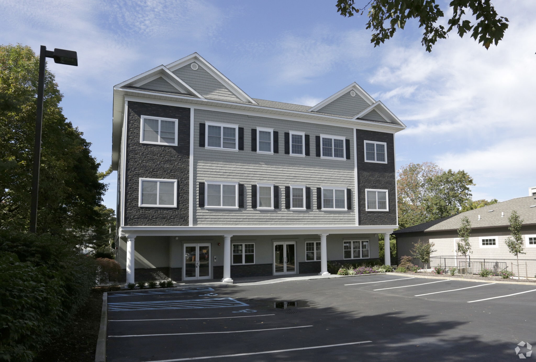 41 Green St, Huntington, NY for lease Primary Photo- Image 1 of 13