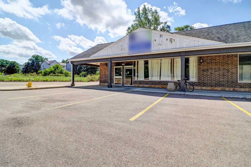 920-960 E Roosevelt Rd, West Chicago, IL for lease - Building Photo - Image 3 of 21