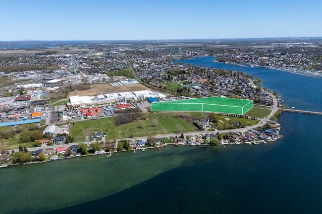 Plus de détails pour Rue Cardinal, Salaberry-de-valleyfield, QC - Terrain à vendre