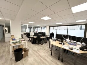 35-37 Rue Louis Guérin, Villeurbanne for lease Building Photo- Image 2 of 10