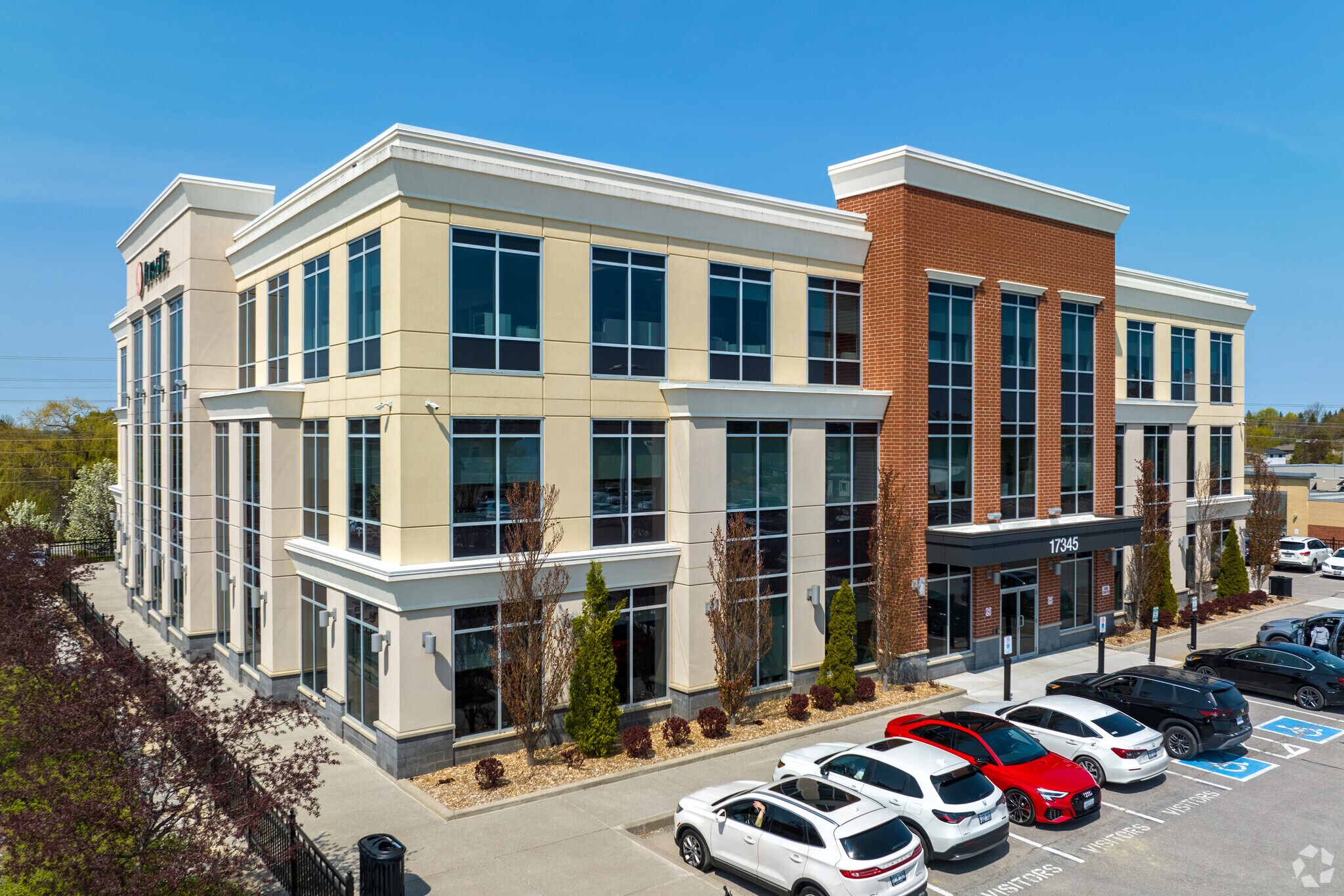 17345 Leslie St, Newmarket, ON à vendre Photo principale- Image 1 de 1