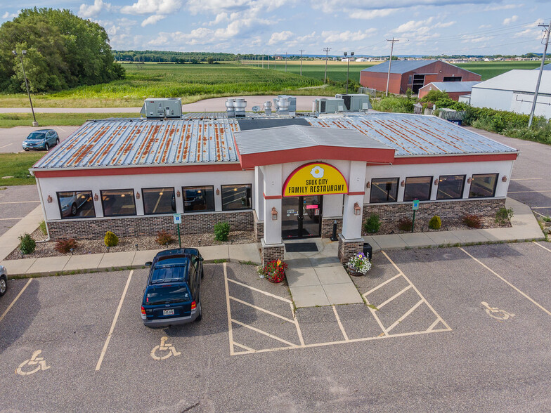 E11394 US Highway 12, Sauk City, WI for sale - Building Photo - Image 1 of 1