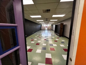 2401-2493 Interstate 40 W, Amarillo, TX for lease Interior Photo- Image 2 of 6