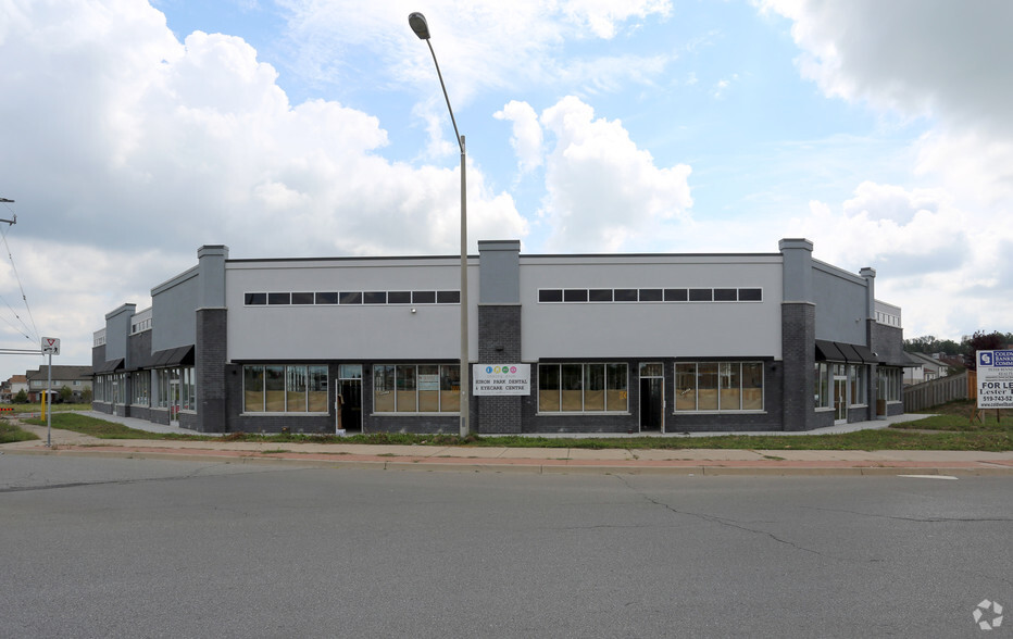 125 Seabrook Dr, Kitchener, ON for lease - Building Photo - Image 2 of 7