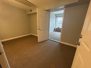 715-725 Elm St, Winnetka, IL for lease Interior Photo- Image 1 of 3