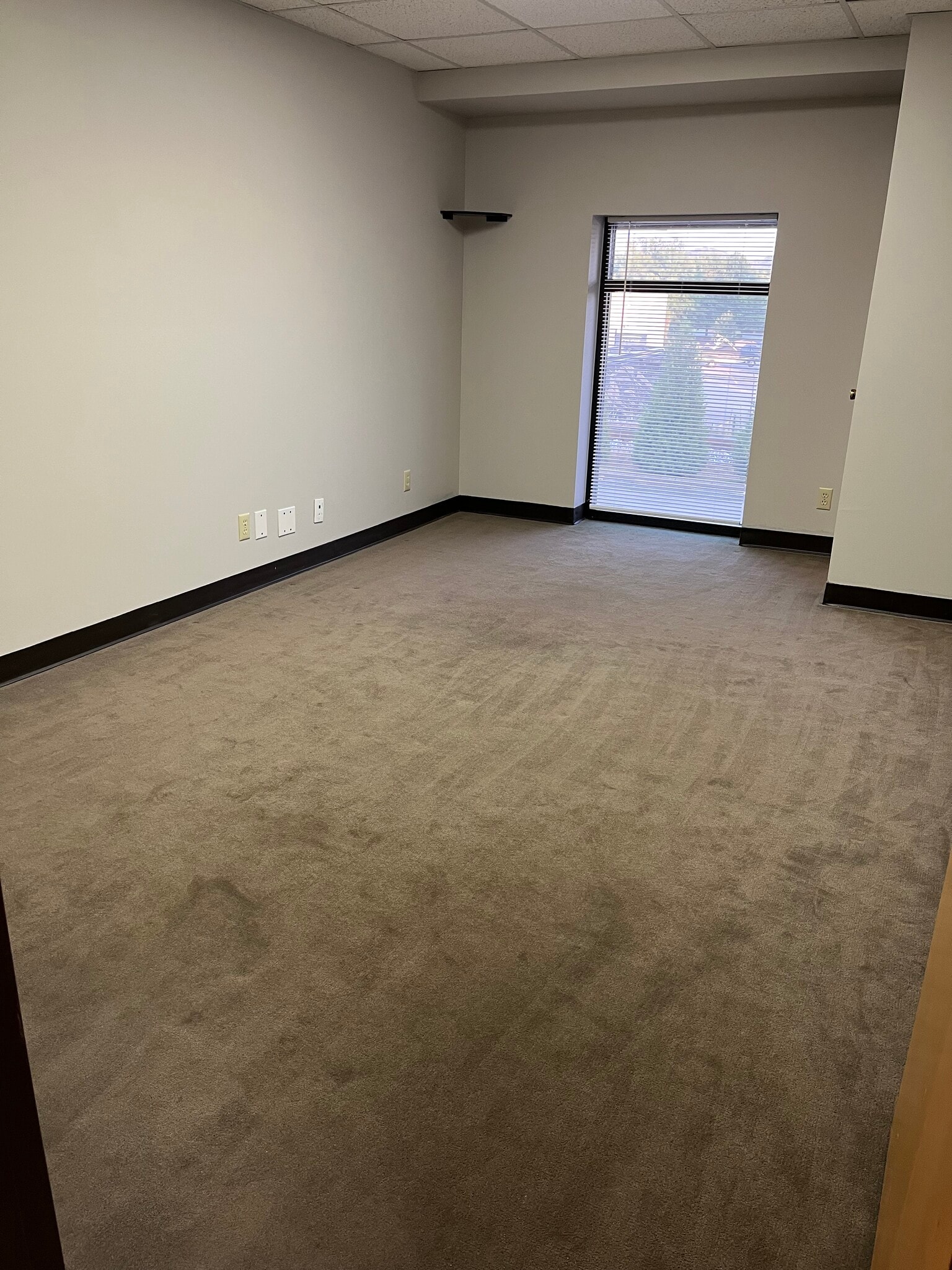 1730 General George Patton Dr, Brentwood, TN for lease Interior Photo- Image 1 of 1