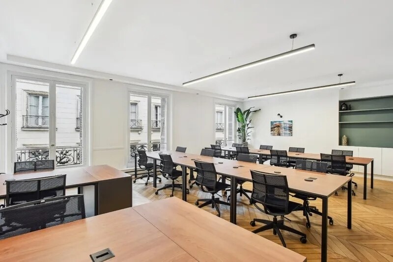 10 Rue Du Mail, Paris for lease - Interior Photo - Image 1 of 9