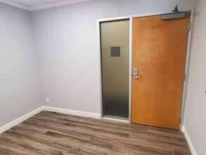 822 Hartz Way, Danville, CA for lease Interior Photo- Image 2 of 5