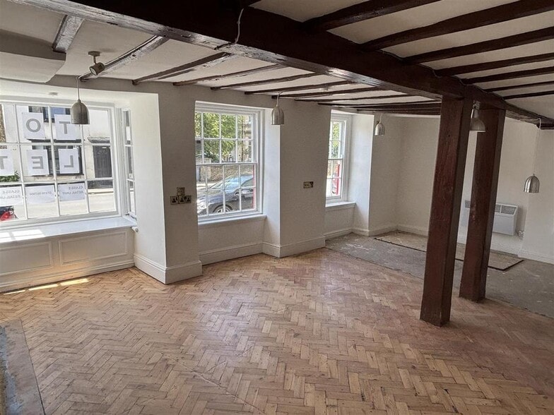 7 Horsefair, Chipping Norton for lease - Building Photo - Image 2 of 8