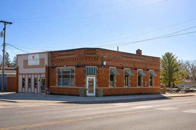 More details for 104 Cedar Ave E, Pillager, MN - Retail for Sale