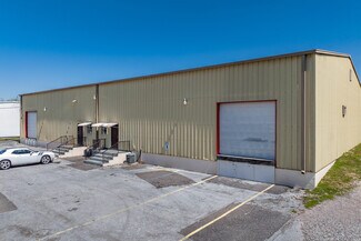 Plus de détails pour 7812 Francine Dr, New Port Richey, FL - Local d'activités à louer