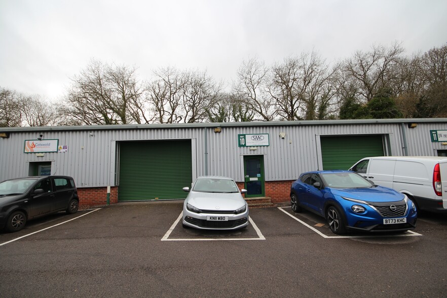 Bath Rd, Stroud for lease - Building Photo - Image 1 of 1