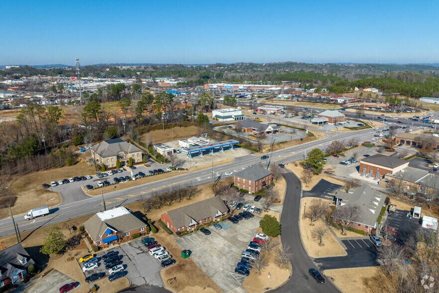 2201 Cahaba Valley Dr, Birmingham, AL à louer - Aérien - Image 2 de 7