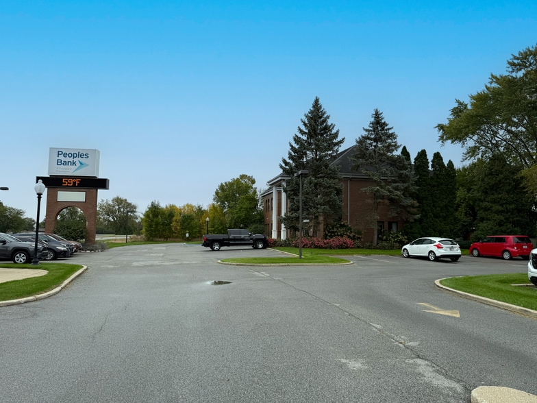 141 W Lincoln Hwy, Schererville, IN for sale - Building Photo - Image 3 of 6