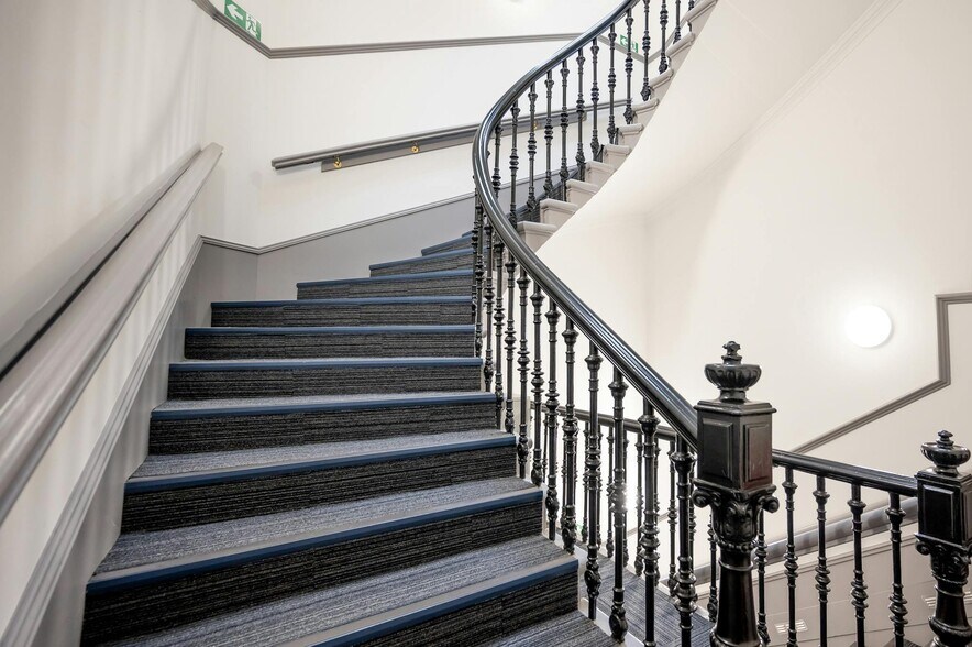 67-69 St. Vincent St, Glasgow à louer - Photo du bâtiment - Image 2 de 6