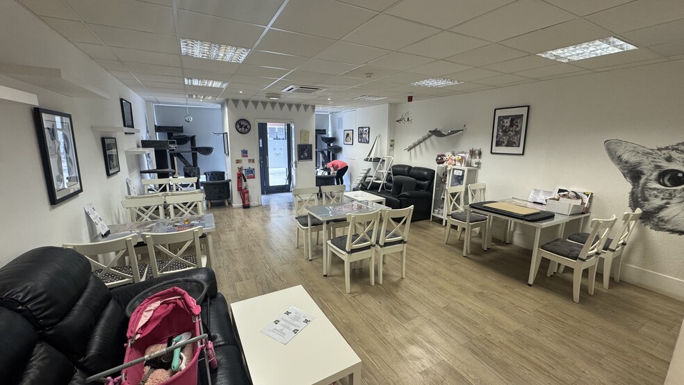 38 Poplar Rd, Solihull for sale - Building Photo - Image 3 of 10