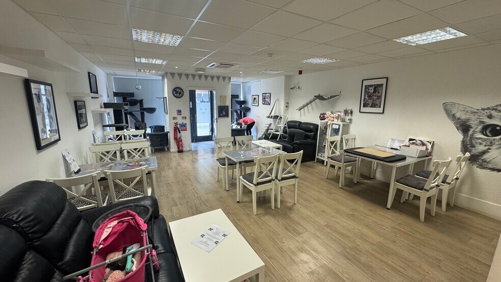 38 Poplar Rd, Solihull à vendre - Photo du bâtiment - Image 3 de 10