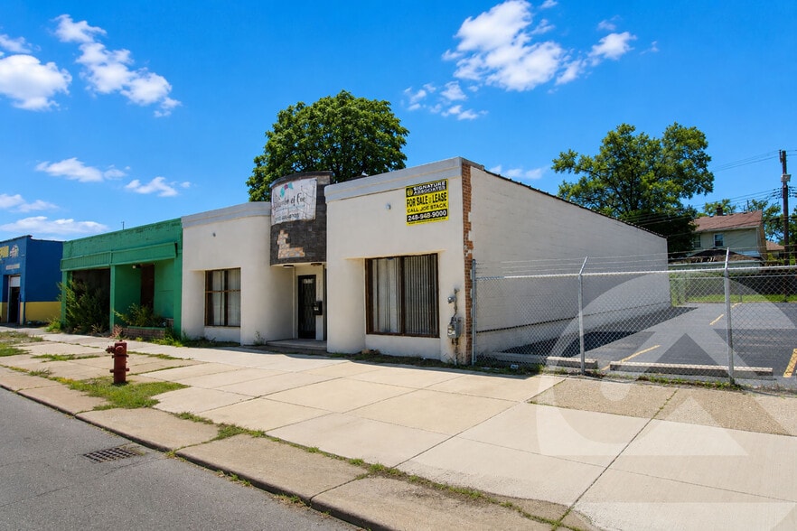 15755 Wyoming Ave, Detroit, MI for sale - Building Photo - Image 1 of 1