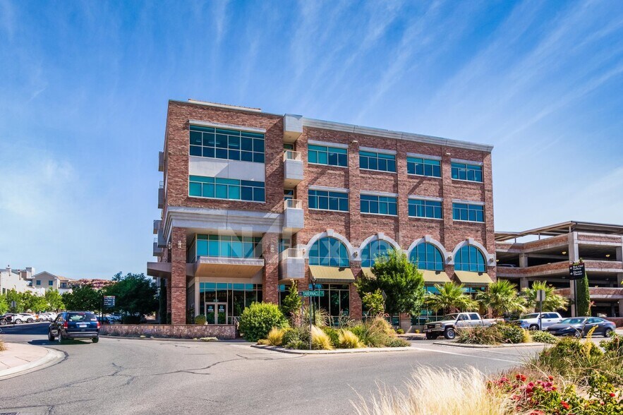 20 N Main St, Saint George, UT à louer - Photo du bâtiment - Image 2 de 19