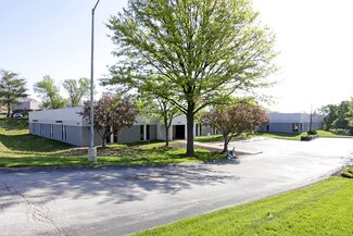 More details for 2060 Craigshire Dr, Maryland Heights, MO - Office for Lease