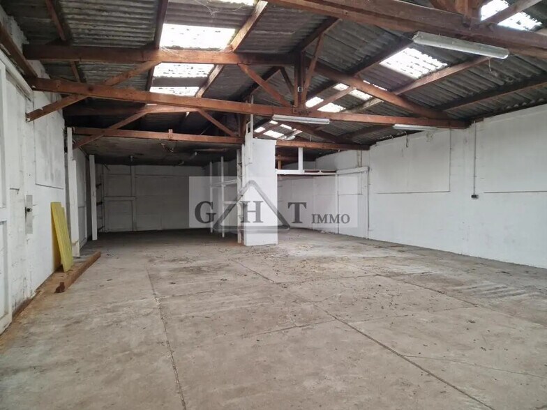 Industriel dans Domont à vendre - Photo intérieure - Image 2 de 3