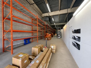 7519 30th St SE, Calgary, AB for lease Interior Photo- Image 2 of 7