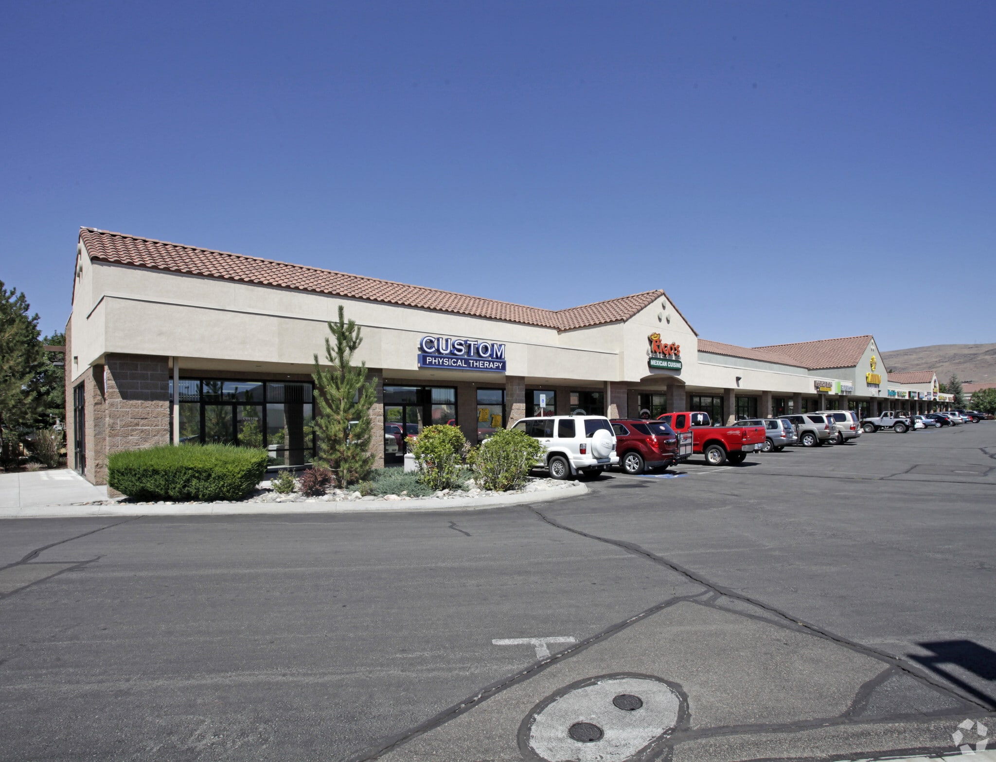 1450 E Prater Way, Sparks, NV for lease Primary Photo- Image 1 of 10